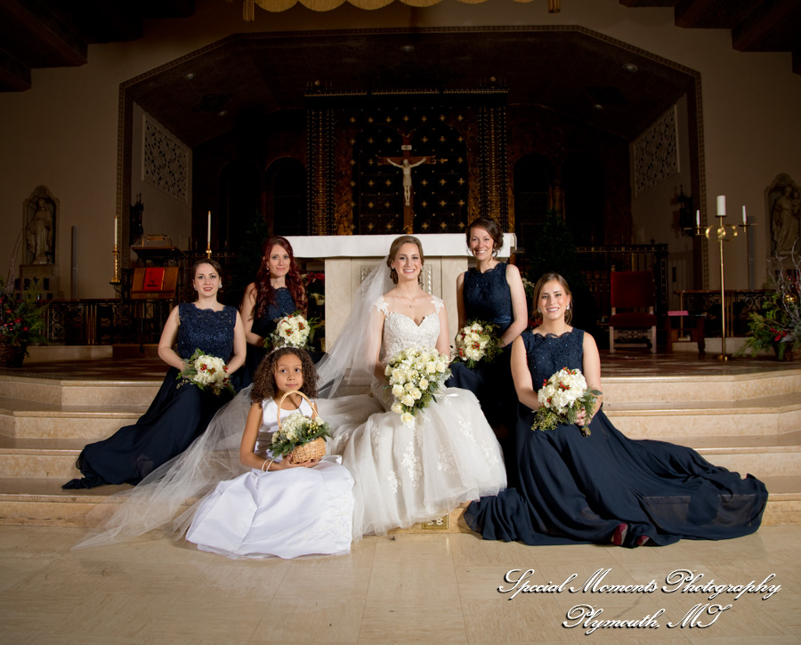 Lauren & Zachary at Gesu Roman Catholic Church Detroit MI wedding photography