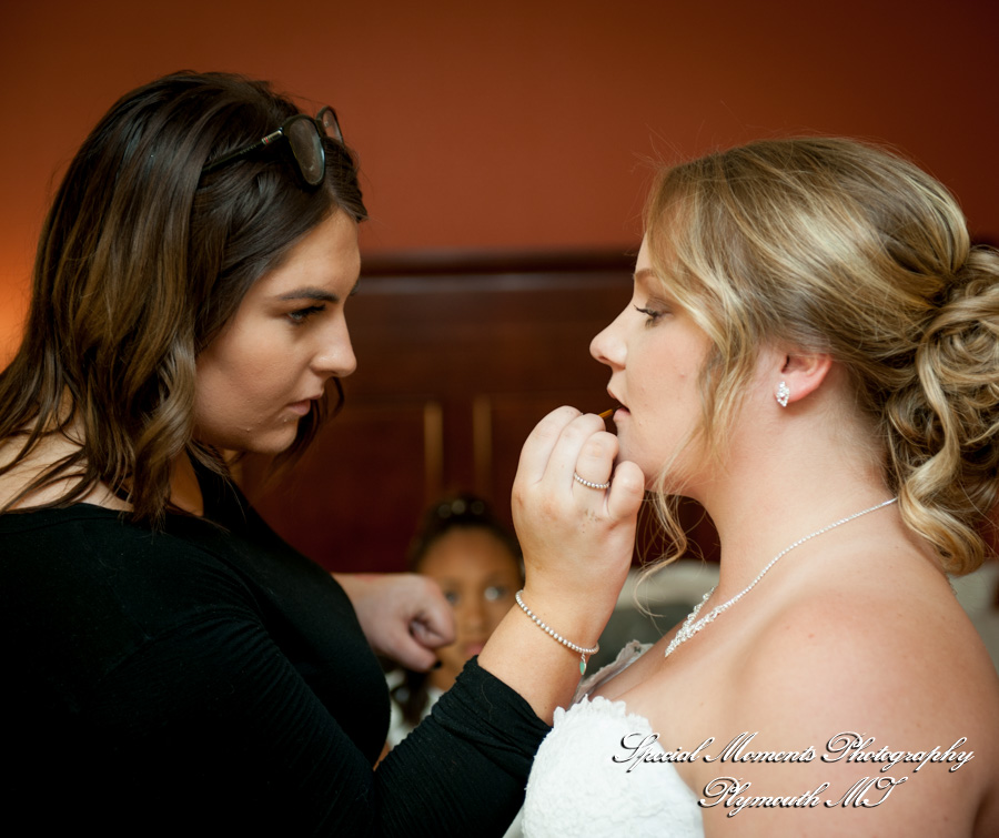 Courtnie & Michael at St. Paul Lutheran Trenton MI wedding photography