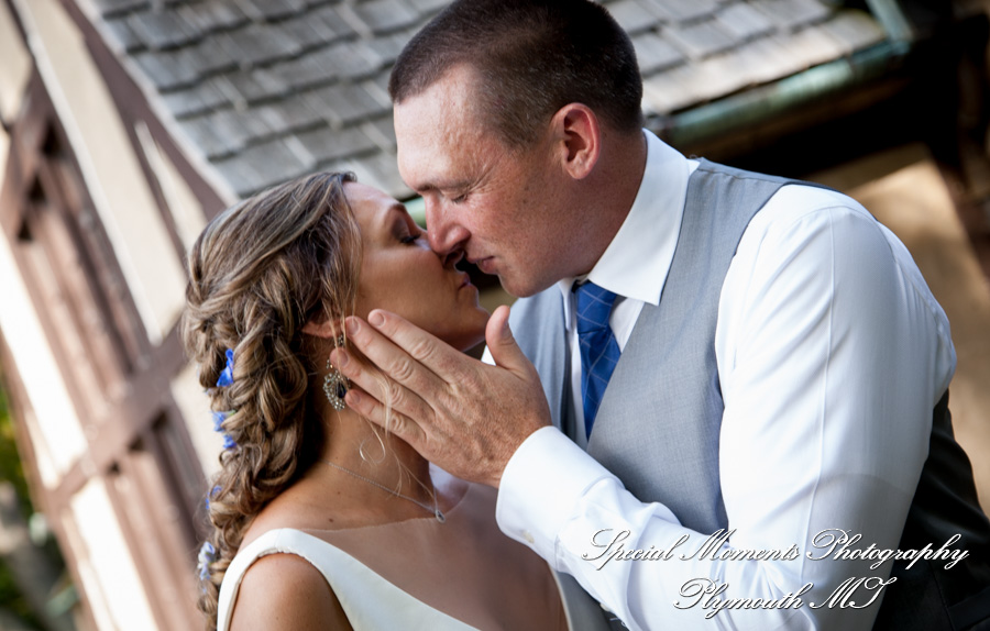 Tina & Mark at Cafe Cortina Farmington Hills MI wedding photography