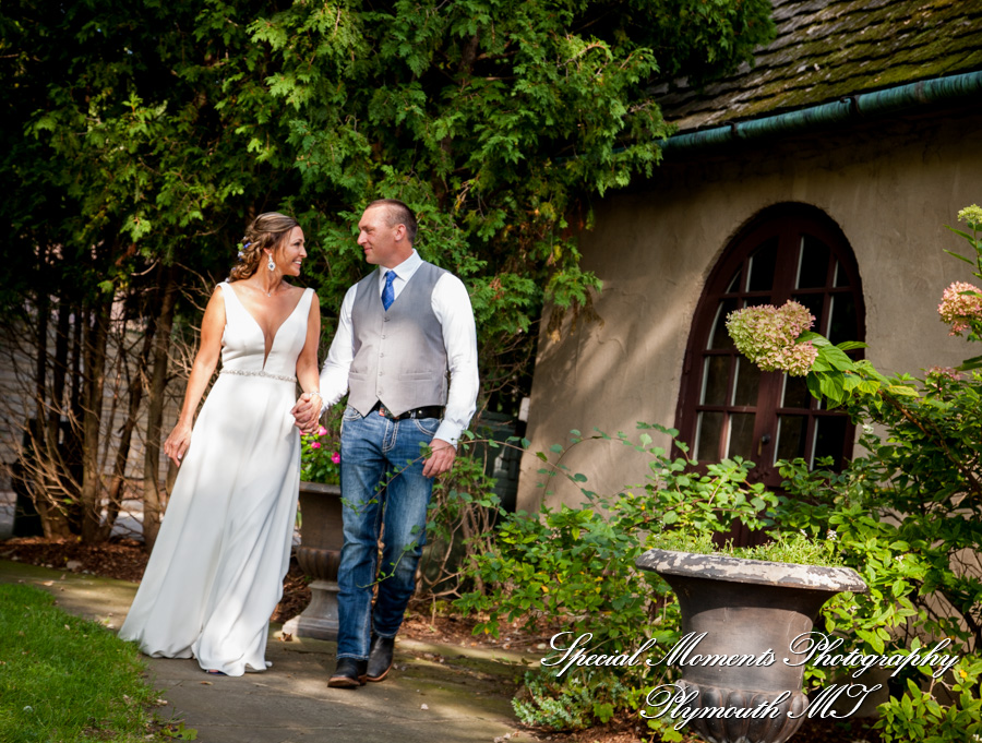 Tina & Mark at Cafe Cortina Farmington Hills MI wedding photography