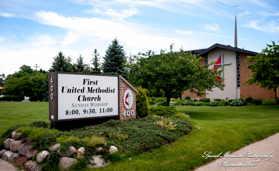 Katie & Dave at First United Methodist Brighton MI wedding photography