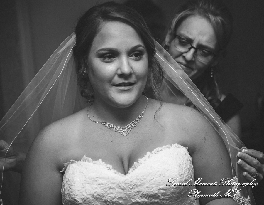 Courtnie & Michael at St. Paul Lutheran Trenton MI wedding photography