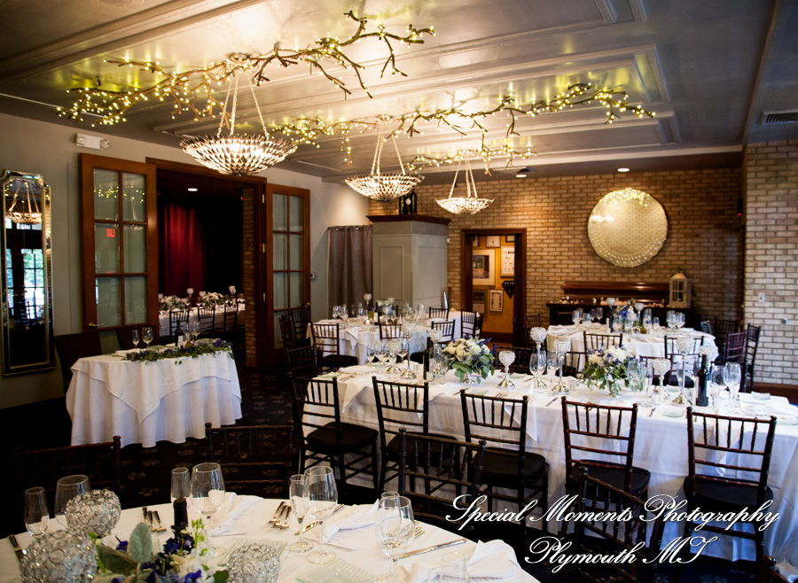 Tina & Mark at Cafe Cortina Farmington Hills MI wedding photography