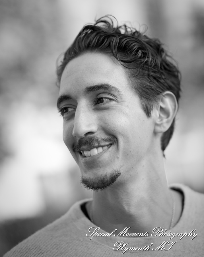 Madeleine & Stepanos at DIA Detroit MI engagement photography