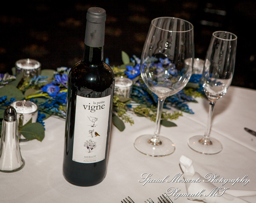 Tina & Mark at Cafe Cortina Farmington Hills MI wedding photography