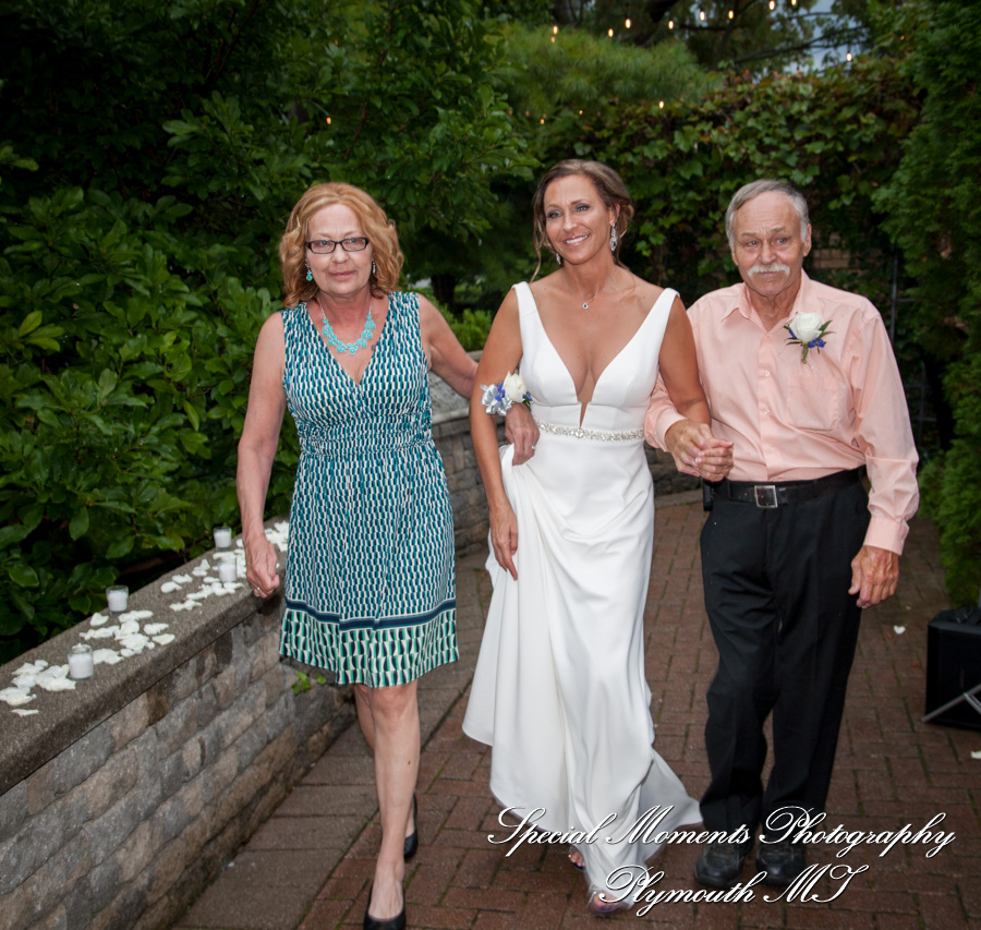 Tina & Mark at Cafe Cortina Farmington Hills MI wedding photography