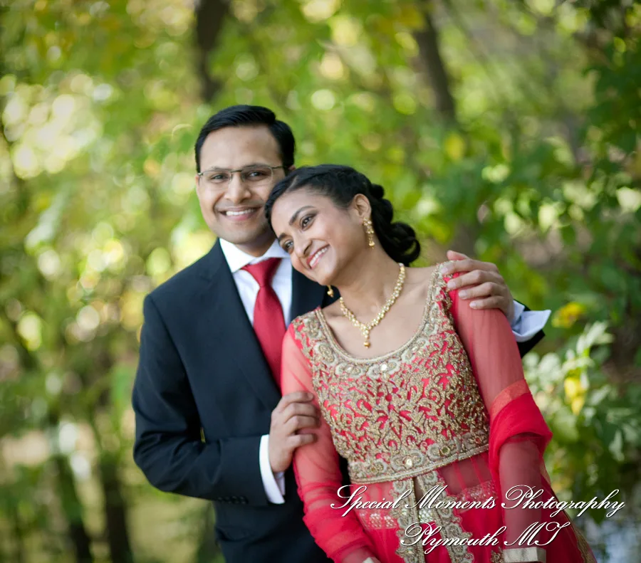 Ford Field Park Dearborn MI Hindu wedding photograph