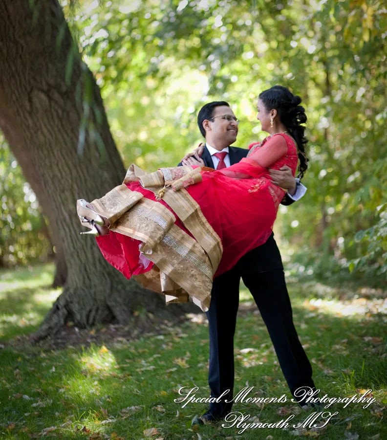 Ford Field Park Dearborn MI Hindu wedding photograph