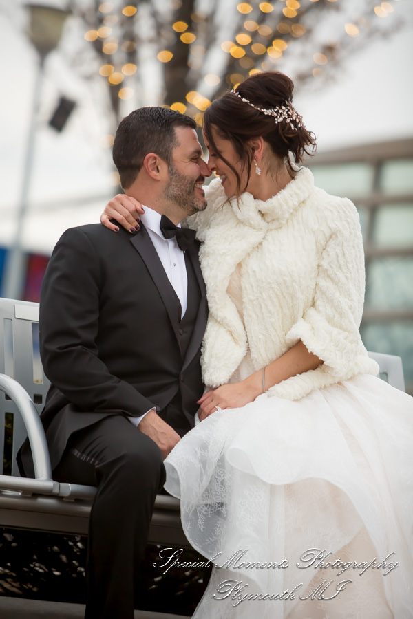 Rattlesnake Club Detroit MI wedding photograph