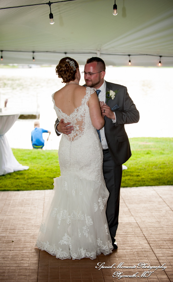 Katie & Dave at First United Methodist Brighton MI wedding photography