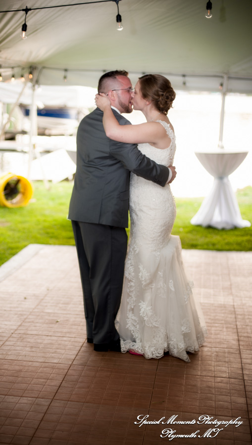 Katie & Dave at First United Methodist Brighton MI wedding photography