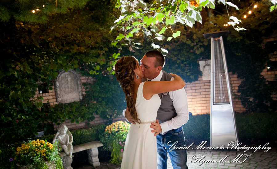 Tina & Mark at Cafe Cortina Farmington Hills MI wedding photography