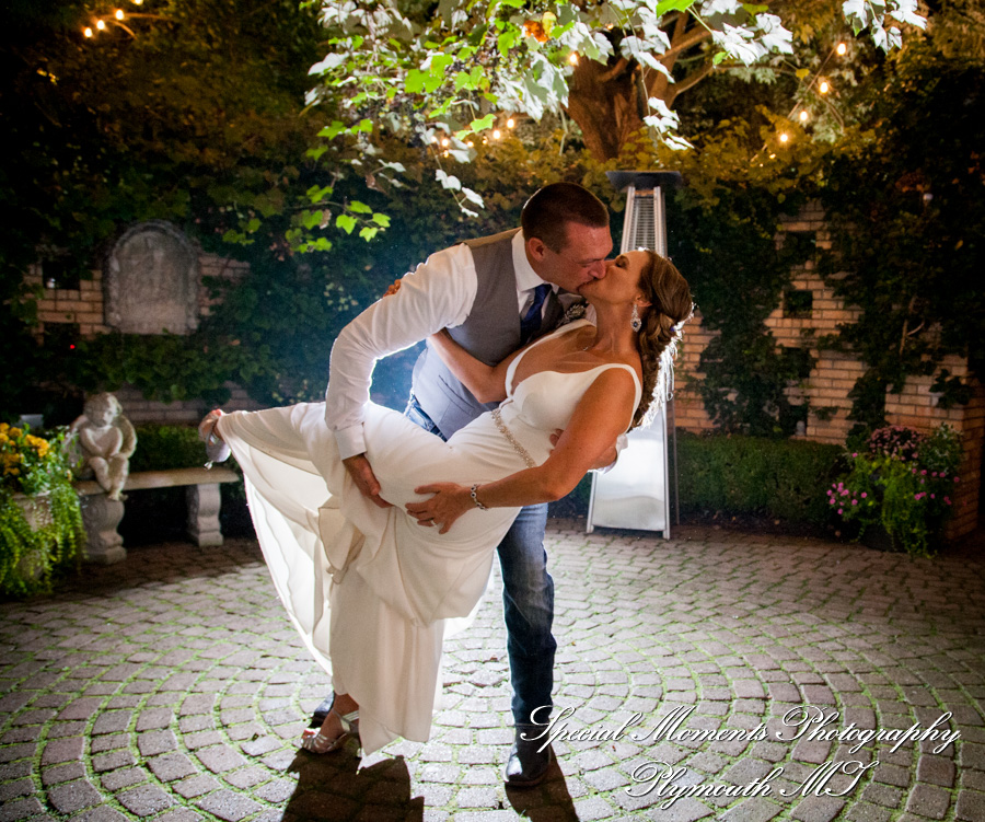 Tina & Mark at Cafe Cortina Farmington Hills MI wedding photography