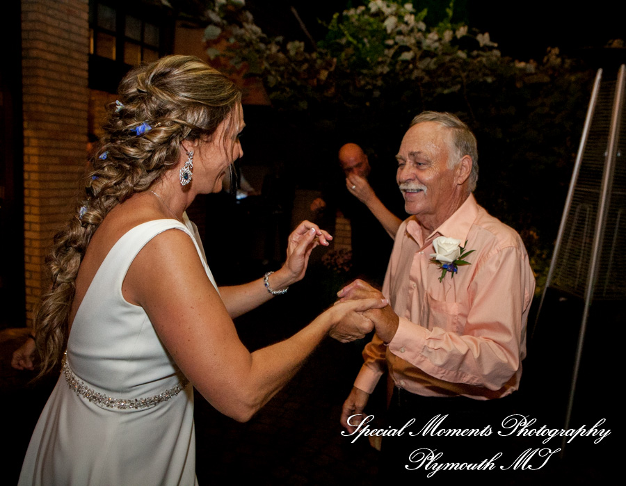 Tina & Mark at Cafe Cortina Farmington Hills MI wedding photography