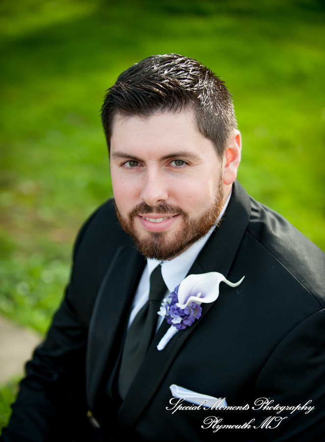 Courtnie & Michael at Arnaldo's Banquet Center Riverview MI wedding photography