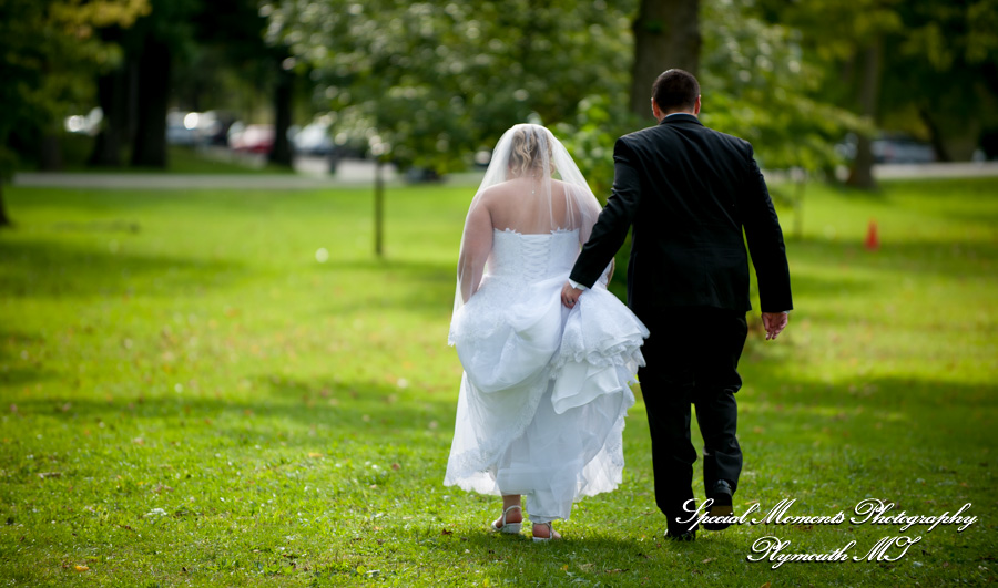 Courtnie & Michael at Arnaldo's Banquet Center Riverview MI wedding photography