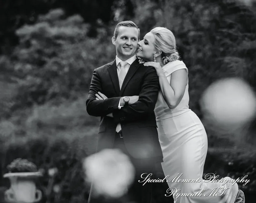 Edsel & Eleanor Ford Gate House Grosse Pointe Shores MI wedding photograph