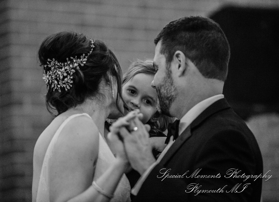 Rattlesnake Club Detroit MI wedding photograph