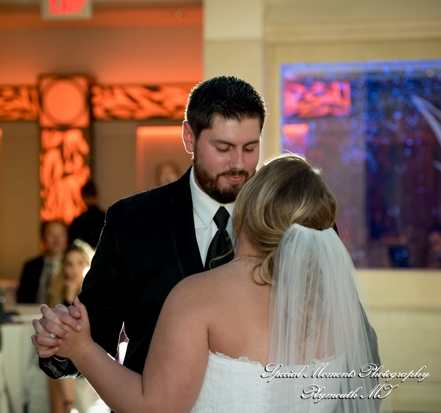 Courtnie & Michael at Arnaldo's Banquet Center Riverview MI wedding photography