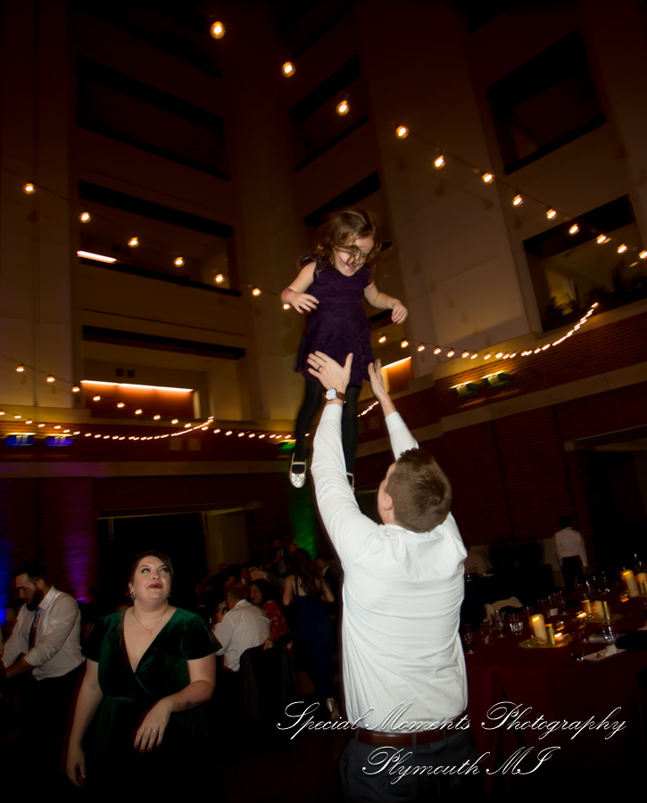 Rattlesnake Club Detroit MI wedding photograph