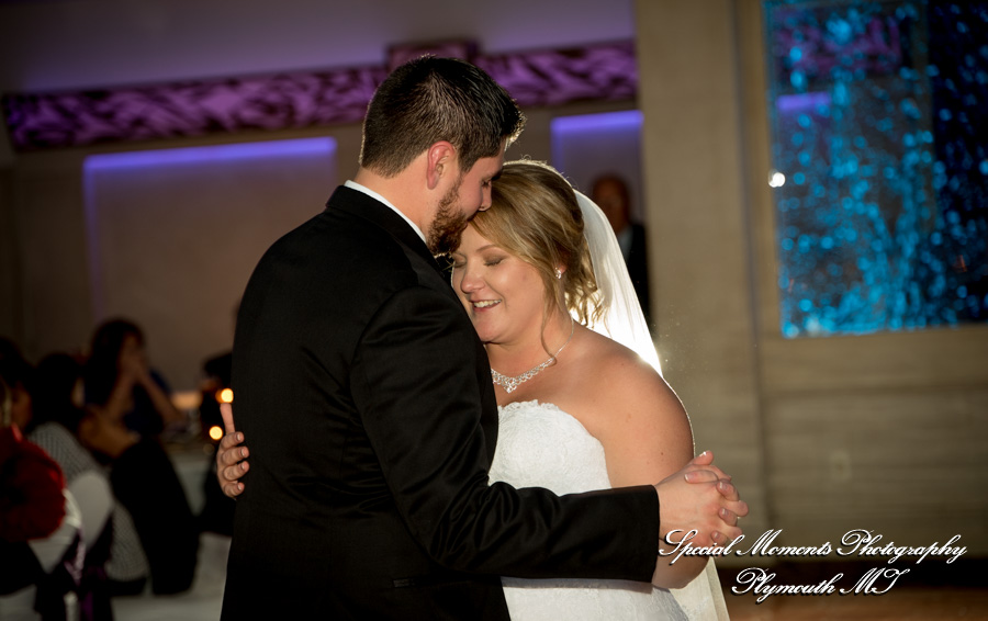 Courtnie & Michael at Arnaldo's Banquet Center Riverview MI wedding photography