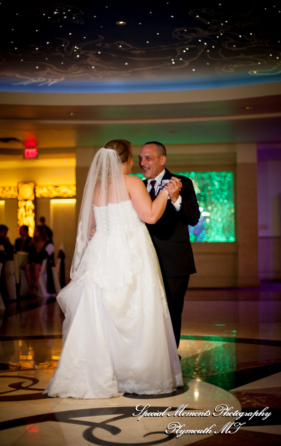 Courtnie & Michael at Arnaldo's Banquet Center Riverview MI wedding photography