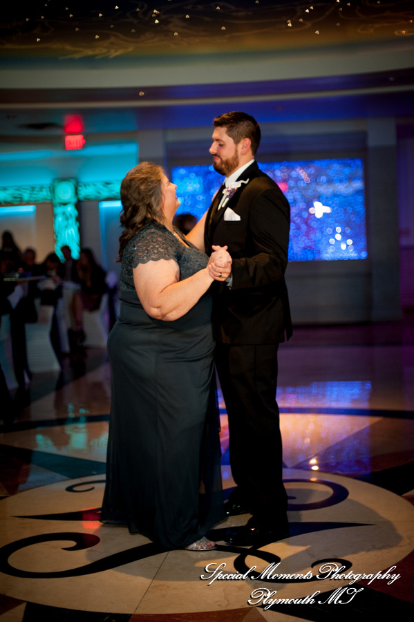 Courtnie & Michael at Arnaldo's Banquet Center Riverview MI wedding photography