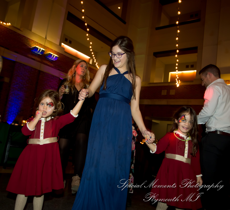 Rattlesnake Club Detroit MI wedding photograph
