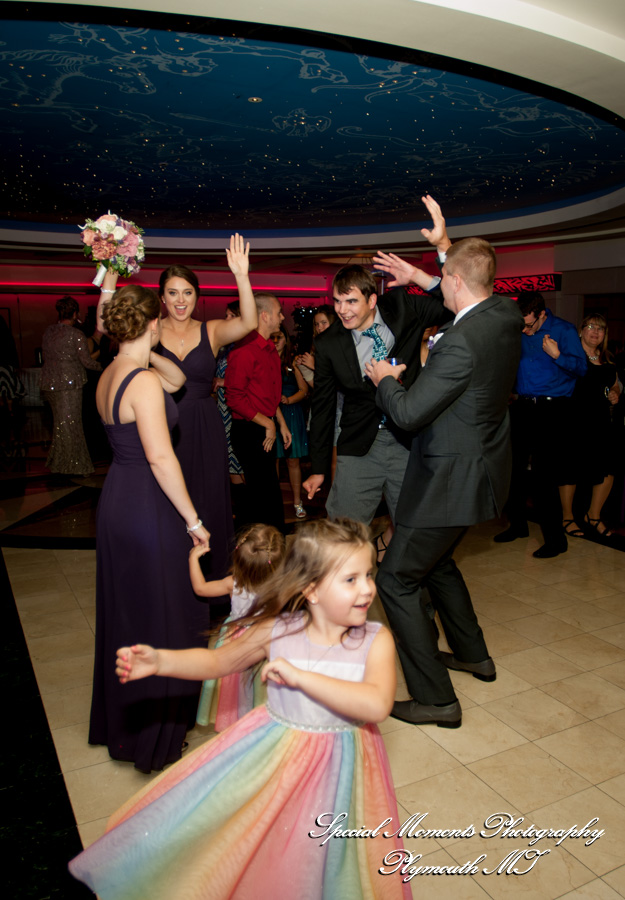 Courtnie & Michael at Arnaldo's Banquet Center Riverview MI wedding photography