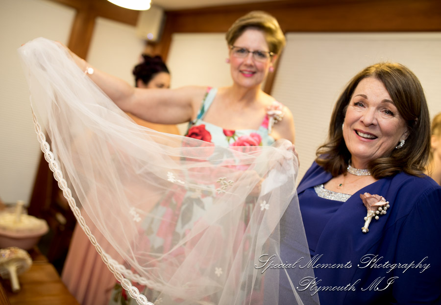 Katherine & Darin at Our Lady of Victory Northville MI wedding photography