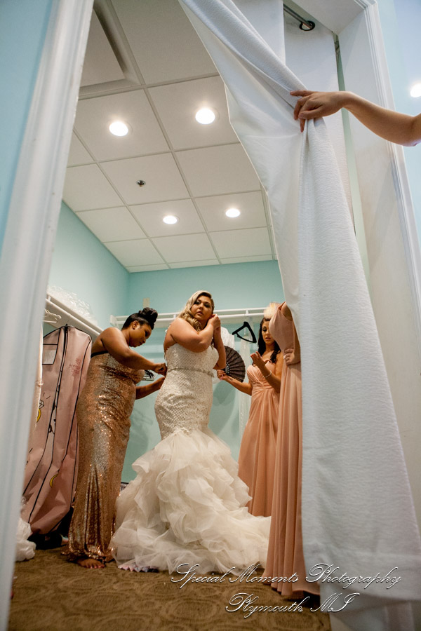 Kaitlin & Niko at The Bentley Banquet Hall Wyandotte MI wedding photography