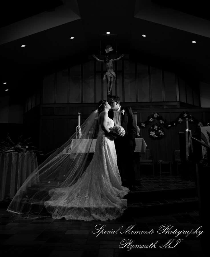 Katherine & Darin at Our Lady of Victory Northville MI wedding photography