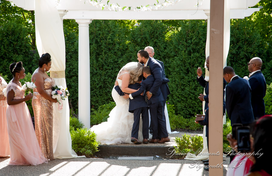 Kaitlin & Niko at The Bentley Banquet Hall Wyandotte MI wedding photography