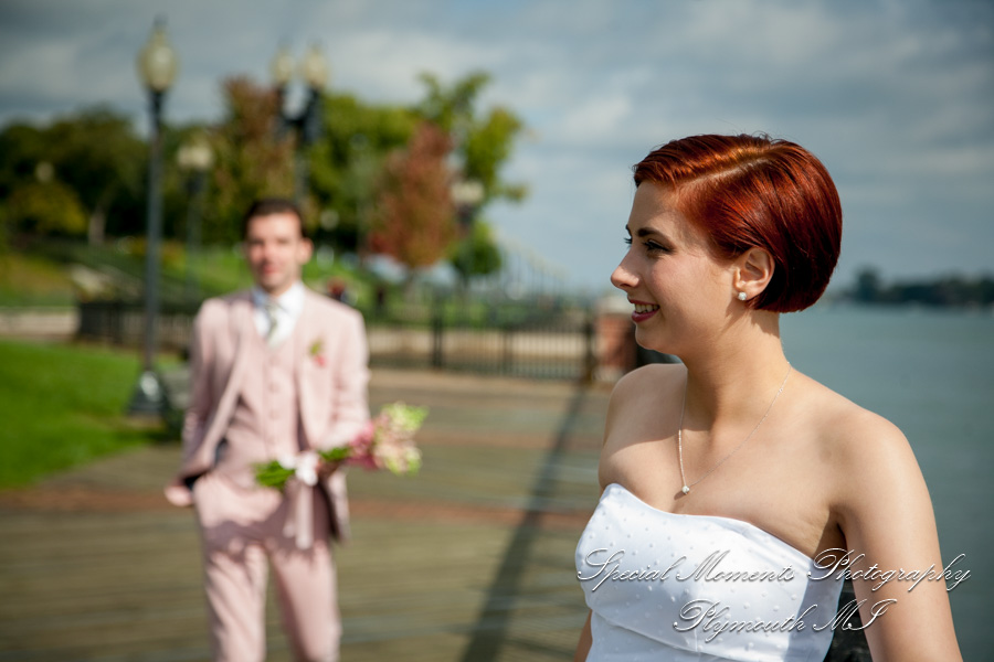 Chateau On The River Trenton MI wedding photograph