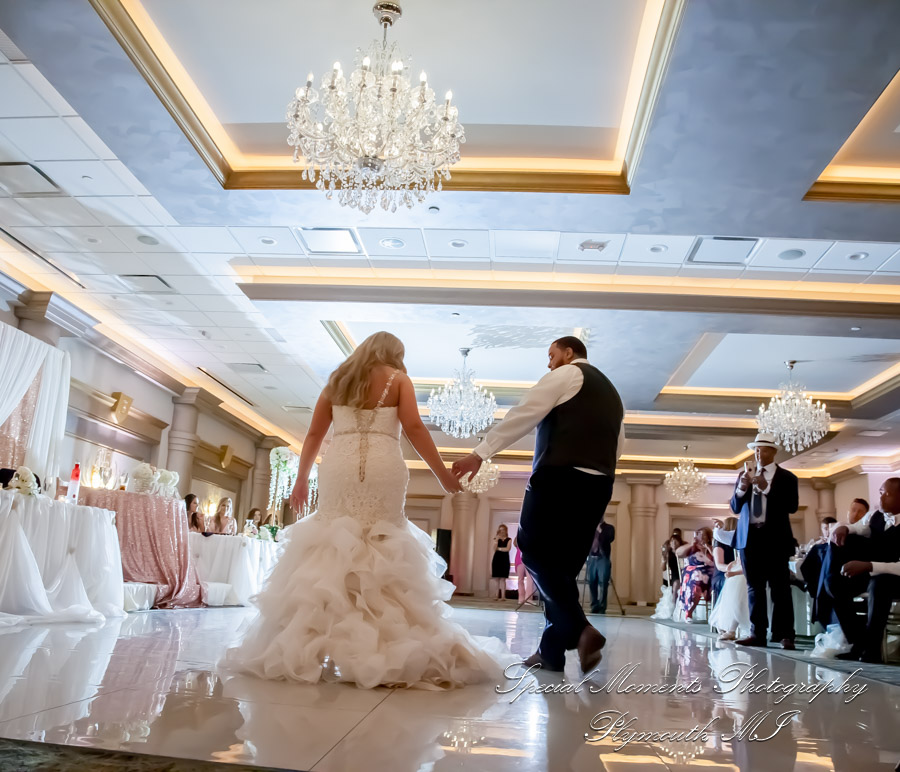 Kaitlin & Niko at The Bentley Banquet Hall Wyandotte MI wedding photography