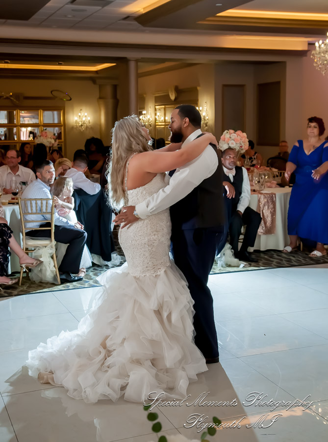 Kaitlin & Niko at The Bentley Banquet Hall Wyandotte MI wedding photography