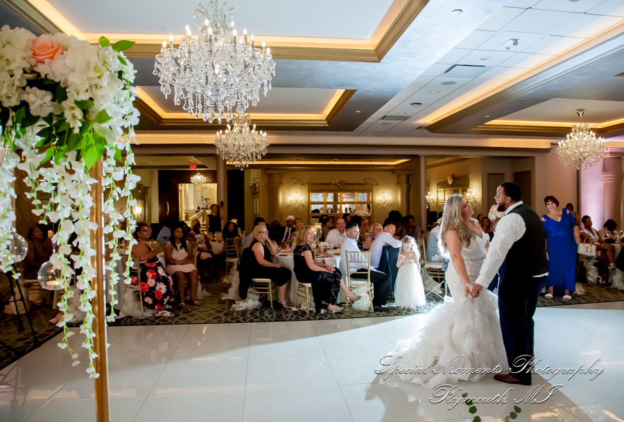 Kaitlin & Niko at The Bentley Banquet Hall Wyandotte MI wedding photography