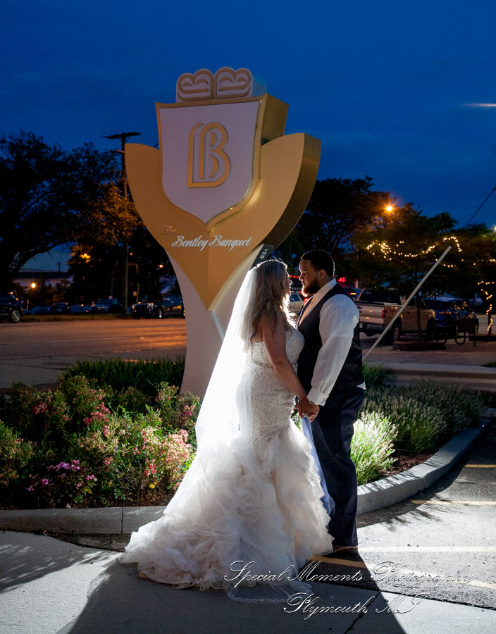 Kaitlin & Niko at The Bentley Banquet Hall Wyandotte MI wedding photography