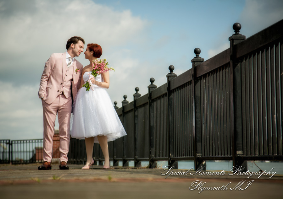 Chateau On The River Trenton MI wedding photograph