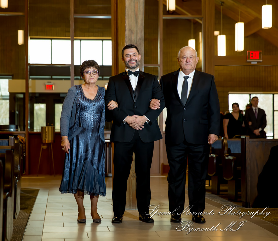Christina & Robert at St. Kenneth Plymouth MI wedding photography