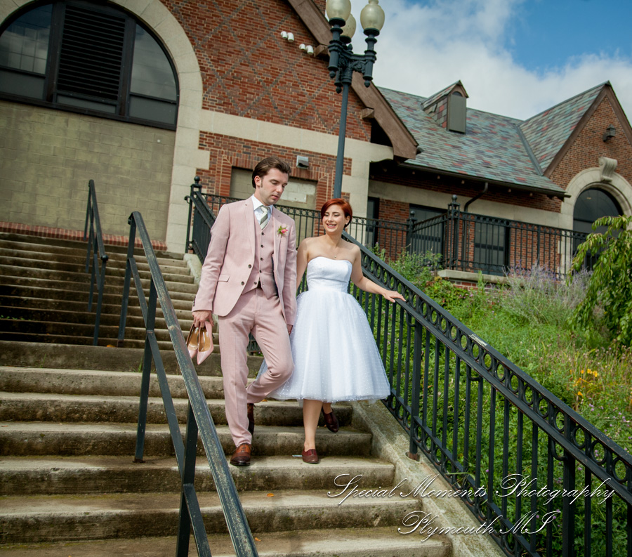 Chateau On The River Trenton MI wedding photograph