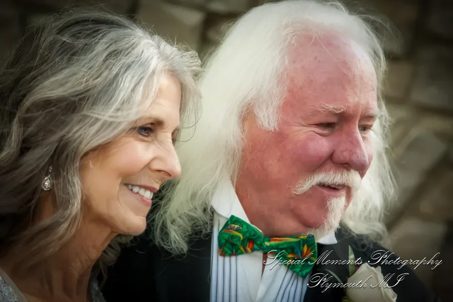 Cafe Cortina Farmington Hills MI wedding photograph