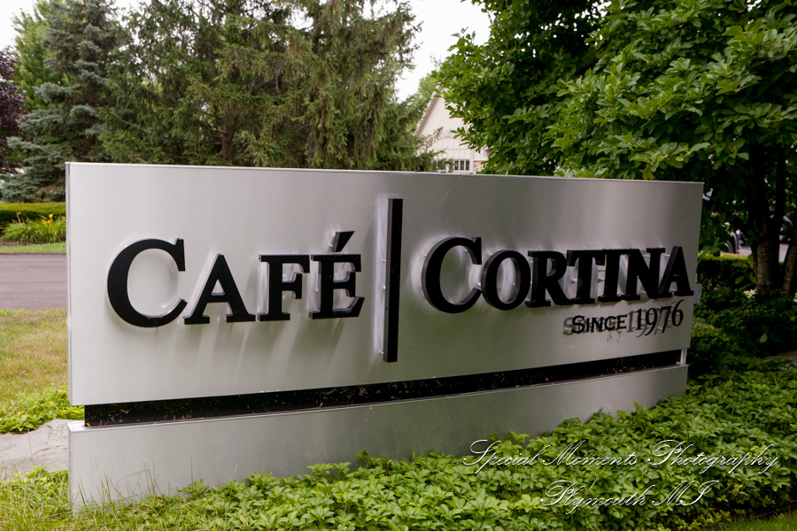 Cafe Cortina Farmington Hills MI wedding photograph