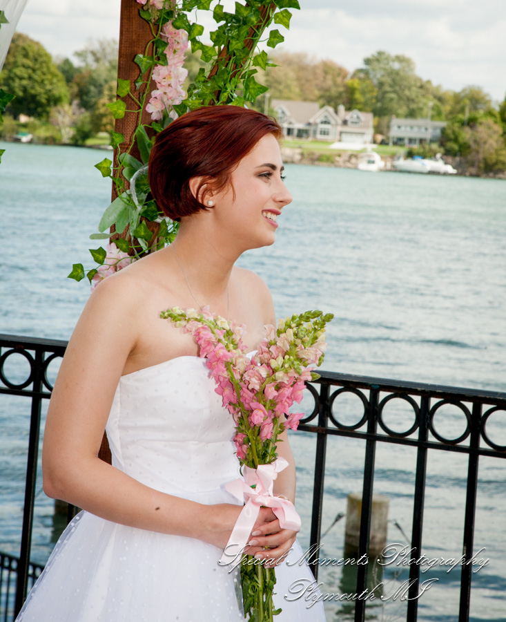 Chateau On The River Trenton MI wedding photograph