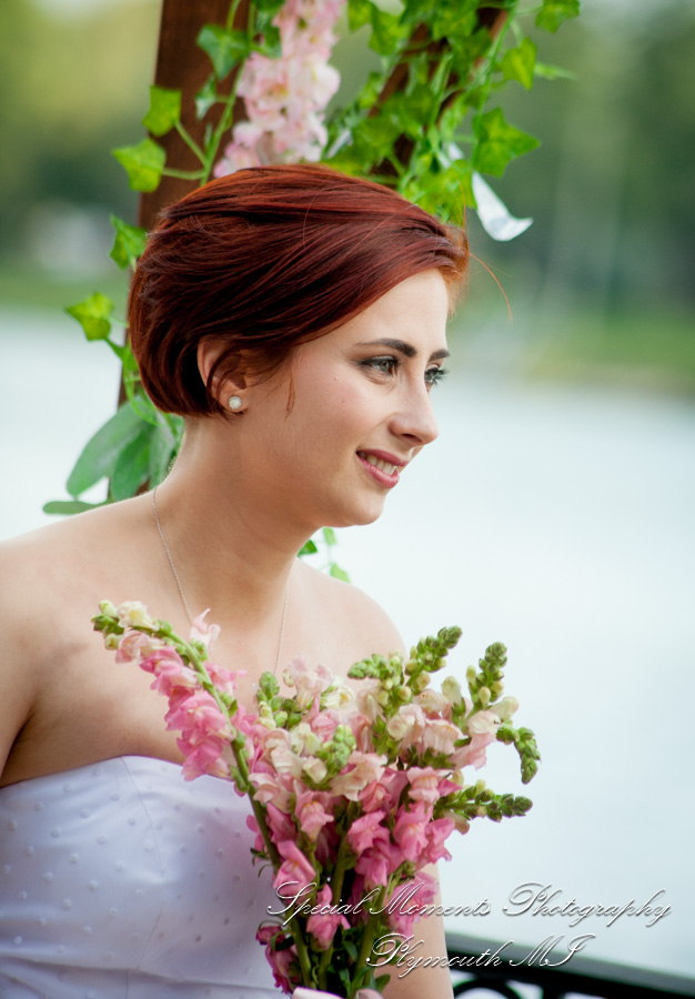 Chateau On The River Trenton MI wedding photograph