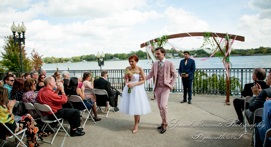 Chateau On The River Trenton MI wedding photograph