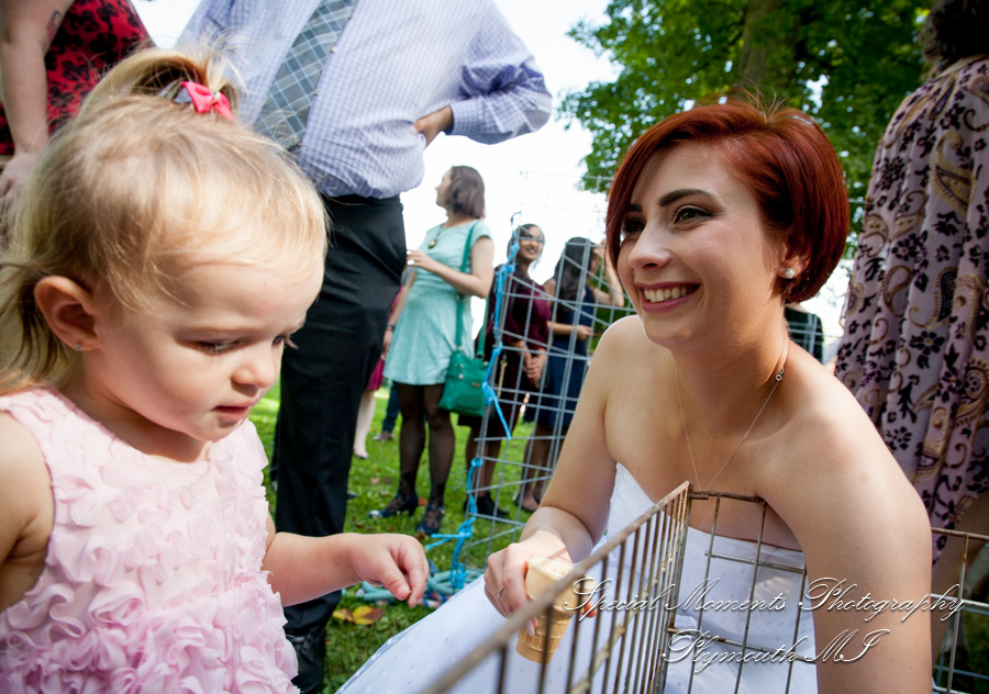 Chateau On The River Trenton MI wedding photograph