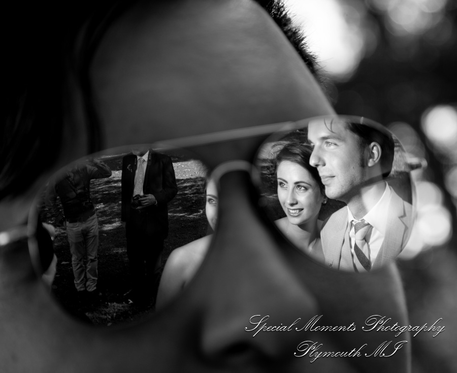 Chateau On The River Trenton MI wedding photograph