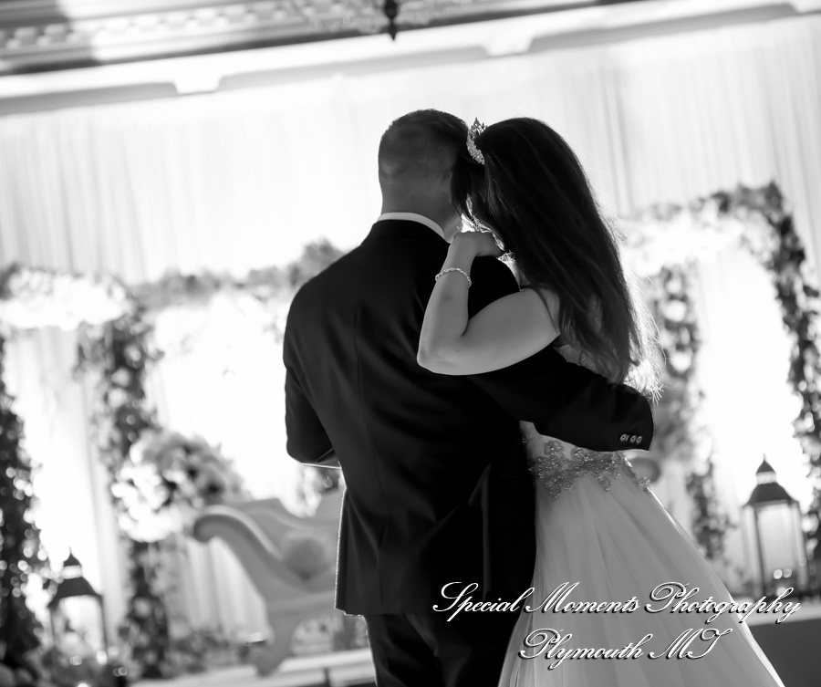 Shahla & Ryan at Dearborn Inn Dearborn M wedding photography