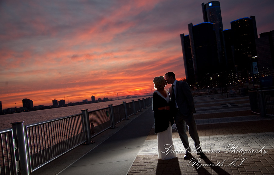 5 Star Greg & Amanda at 707 East Banquet Center Detroit MI wedding photography